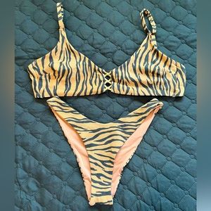 A&F 🐅 Bikini Matching Set (XL) & (S)